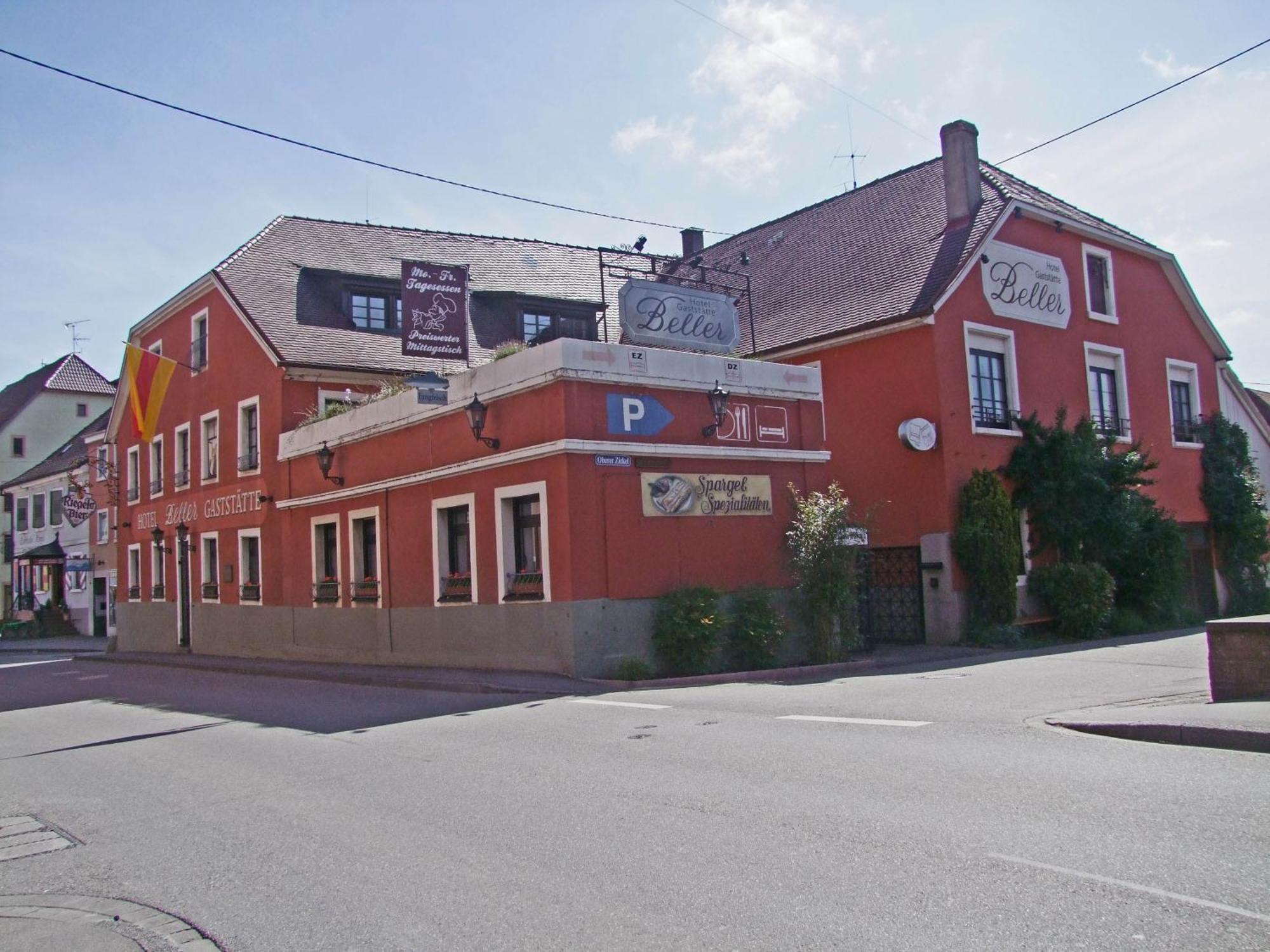 Hotel Beller Кенцинген Экстерьер фото