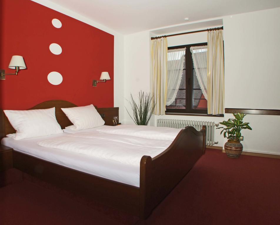 Hotel Beller Кенцинген Экстерьер фото